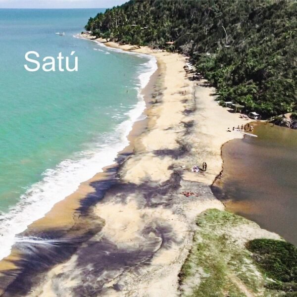 Passeio de lancha para praia d o Satú - Caraíva Brasil
