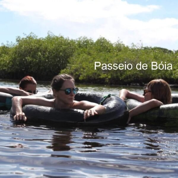 Passeio de Bóia no Rio Caraíva