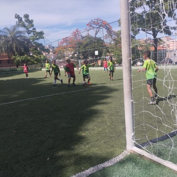 Escolinha de Futebol Society - Imagem 4