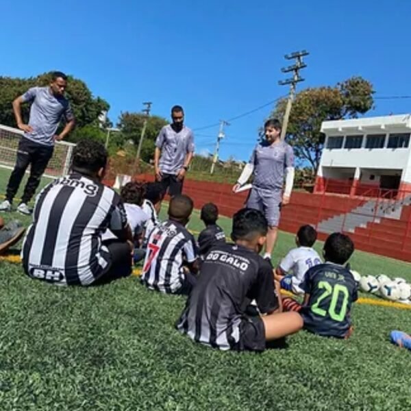 Futebol Society 2x Semana - Sub-9 e Sub-11 -Academia e futebol do Galo