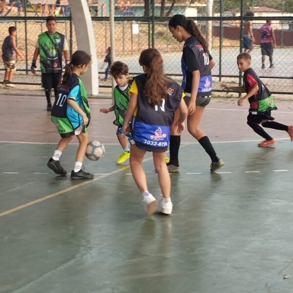Coletes Personalizados para Futebol - Imagem 2