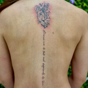 Jess tatoo | fineline com sombreamento 12cm